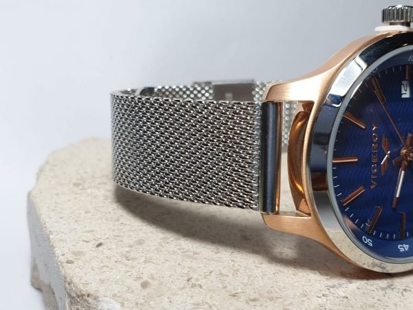 Reloj esfera azul